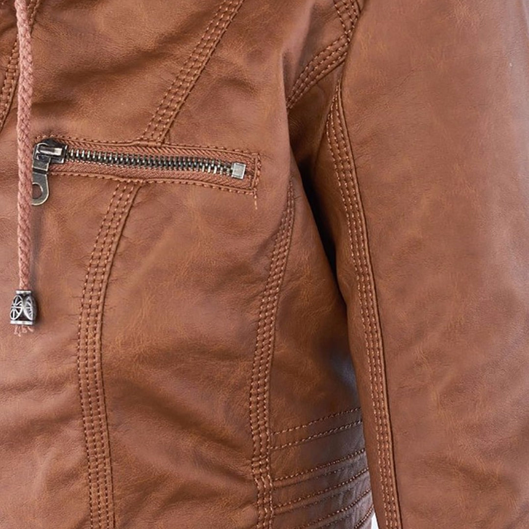 Veste motard élégante Kiana de Danoir Paris en marron, taille XS, avec détails modernes et style sophistiqué.