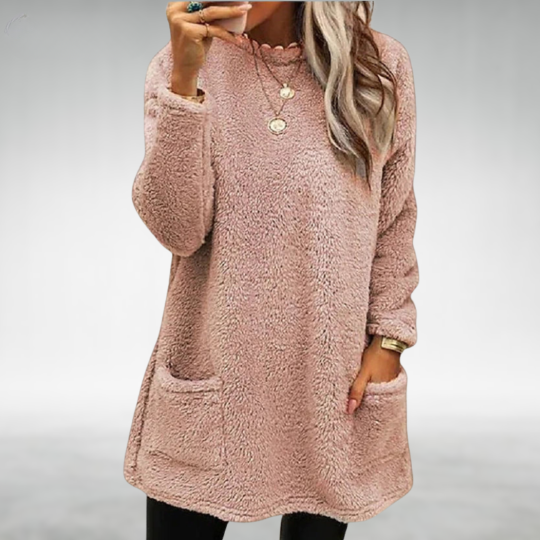 Pull douillet rose Nora de Danoir Paris, style chic et confortable, en tissu doux et chaud pour femmes.
