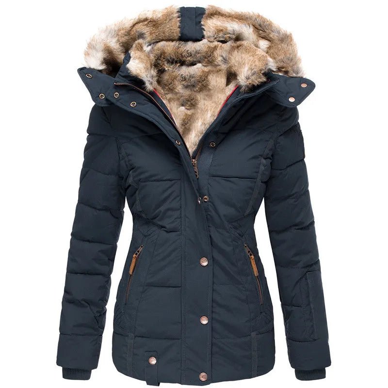 Manteau d'hiver élégant FR911 de Danoir Paris en noir, vu de face, avec col et boutons, pour femme raffinée.