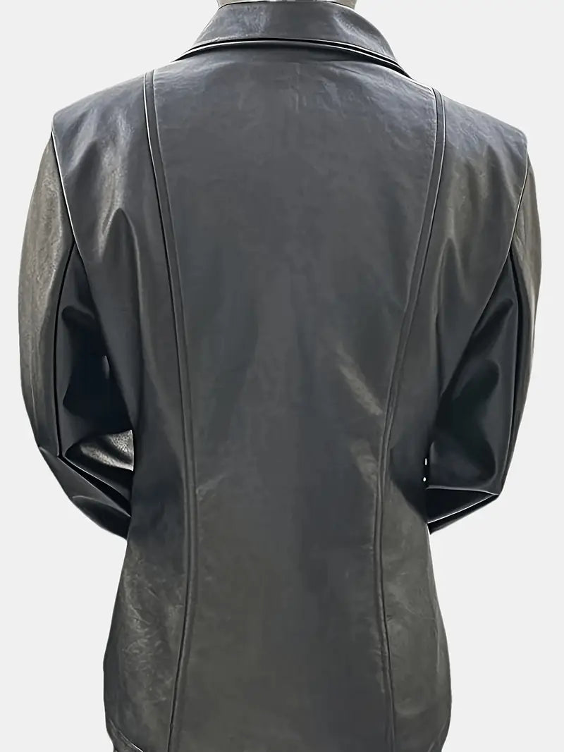 Veste élégante décontractée Danoir Paris Adelina FR949 en tissu léger, couleur neutre, portée sur mannequin.