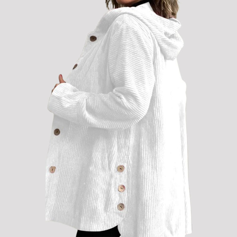 Veste en velours Isabelle de Danoir Paris, couleur Bordeaux, veste confortable pour femme, détail en tissu doux et élégance.
