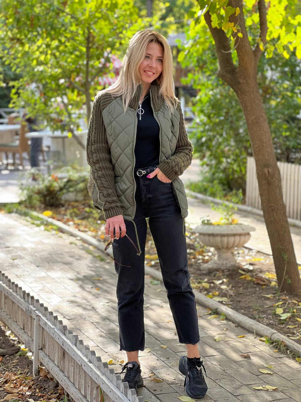 Veste matelassée élégante Nora de Danoir Paris en gris, style chic et chaud pour femmes.
