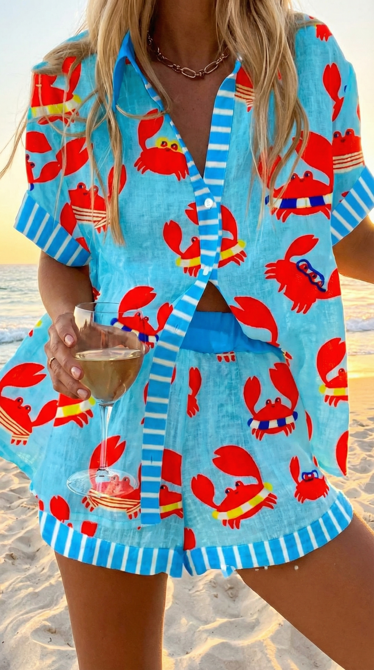 Ensemble coloré Daria™ de Danoir Paris avec plusieurs pièces assorties, couleurs vives et design élégant visible dans l'image.