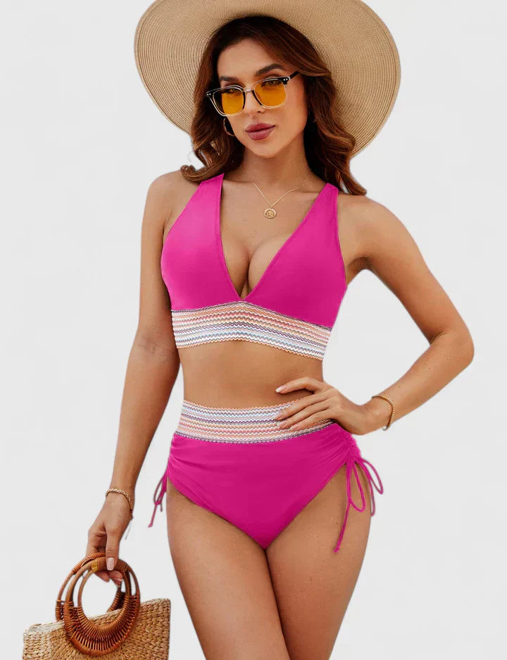 Ensemble bikini élégant vert Jayzelliah de Danoir Paris, taille XS, avec haut et bas assortis, porté sur mannequin.