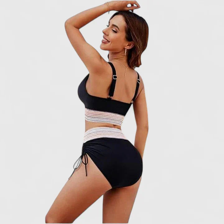 Ensemble bikini élégant Jayzelliah de Danoir Paris, vert, taille XS, avec détails raffinés, parfait pour la plage.