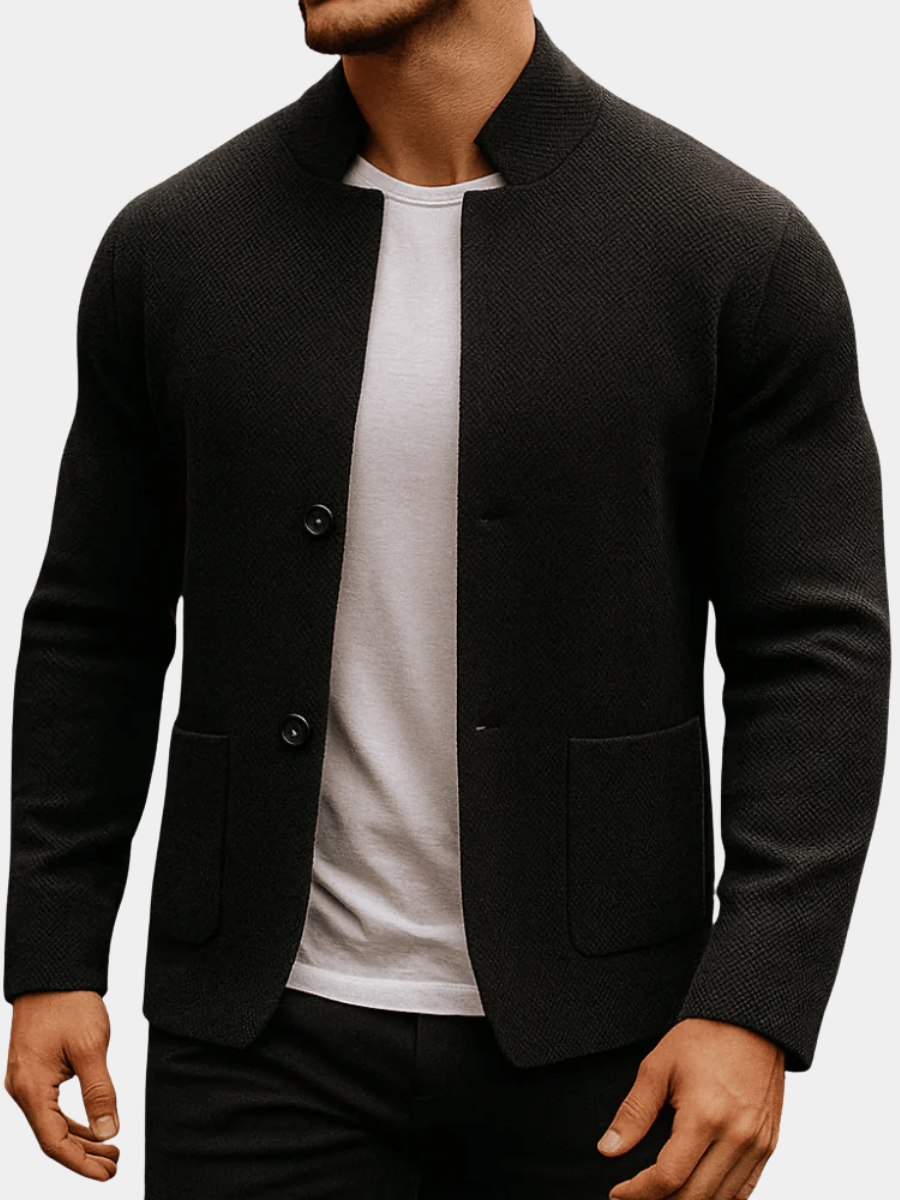 Gilet en maille texturée gris Danoir Paris, vêtement chaud et confortable pour homme.
