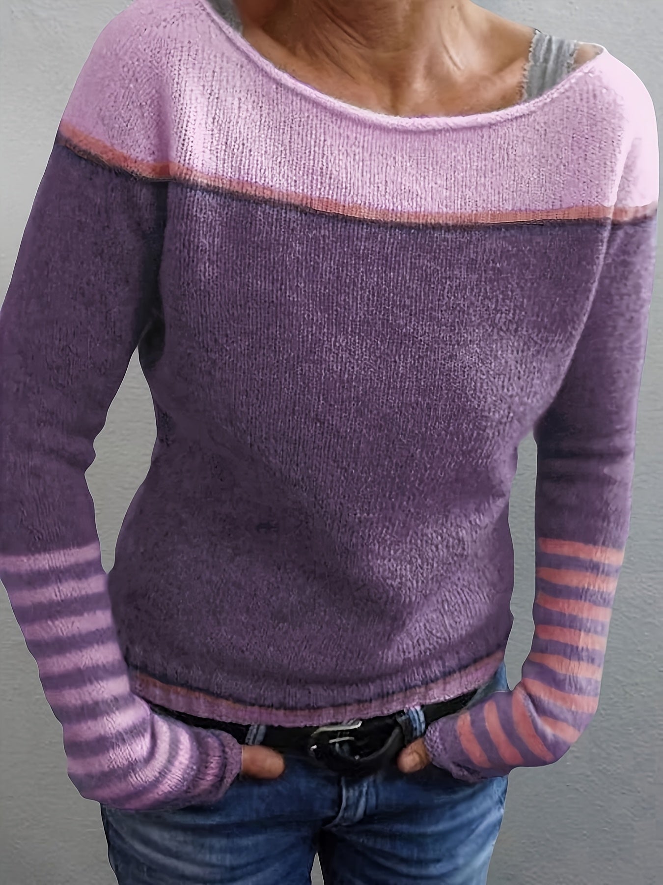 Pull rayé gris Katharina de Danoir Paris à manches longues, douceur et style pour un look tendance et confortable.