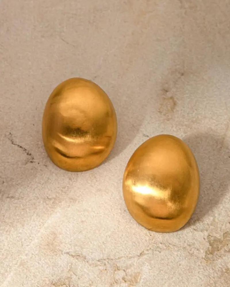 Boucles d'oreilles Orova Shield de Danoir Paris en imitation bijoux, avec design élégant et finition brillante.