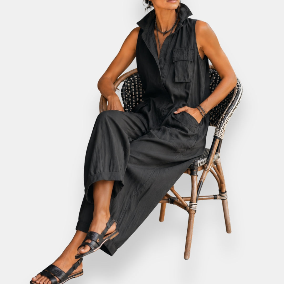 Combinaison sans manches noire Garvalde de Danoir Paris, vêtement élégant et confortable pour femme.