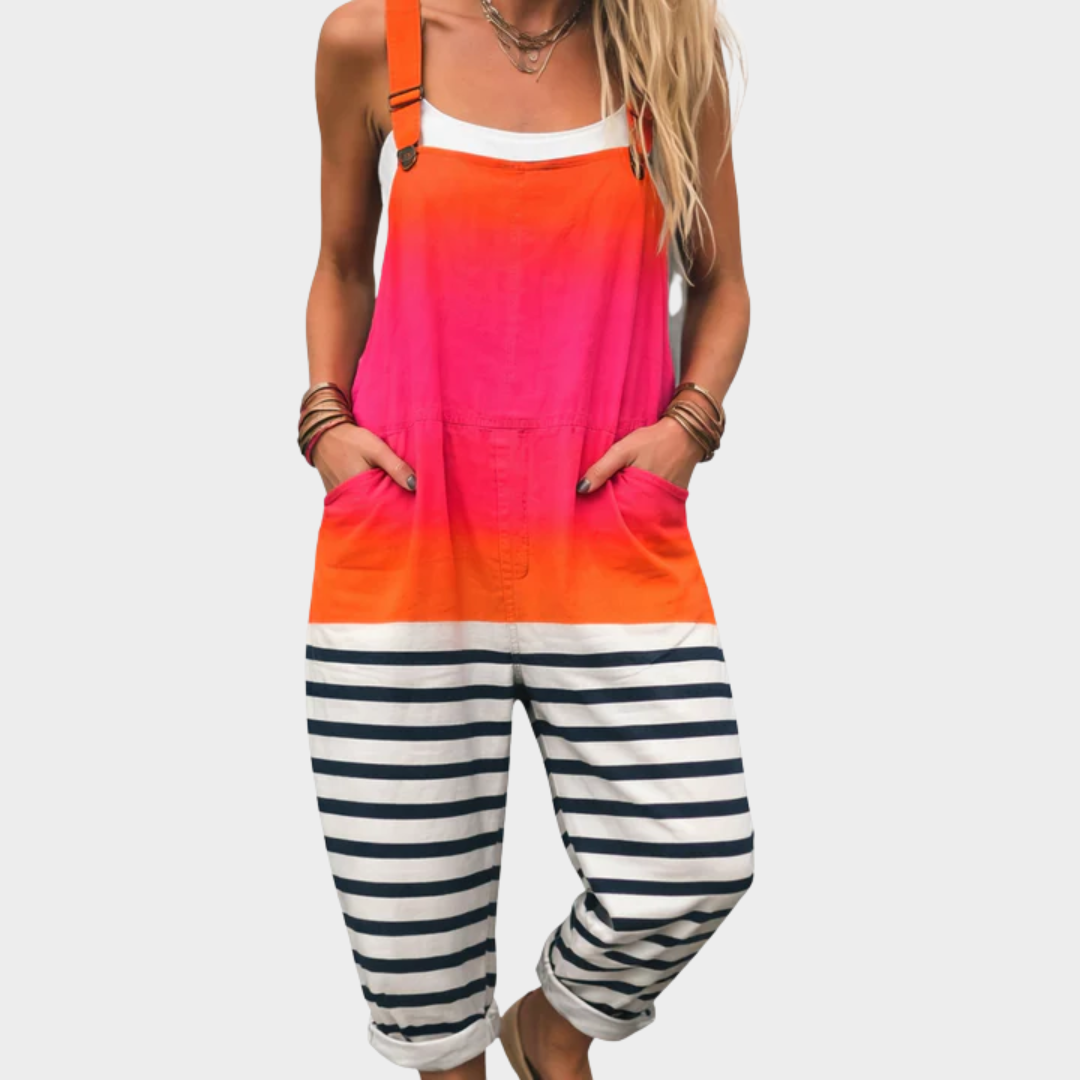 Salopette imprimée confortable de Danoir Paris, vêtement ample avec motif coloré, parfait pour un style décontracté.