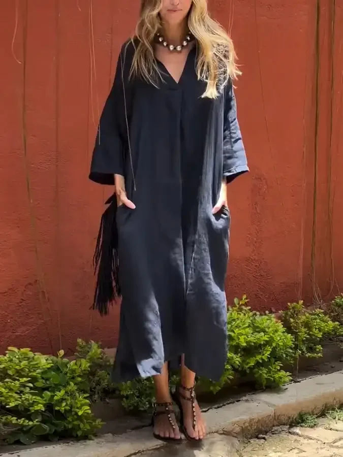 Robe longue décontractée Fiora de Danoir Paris en kaki, vue de face, tissu fluide et style confortable.