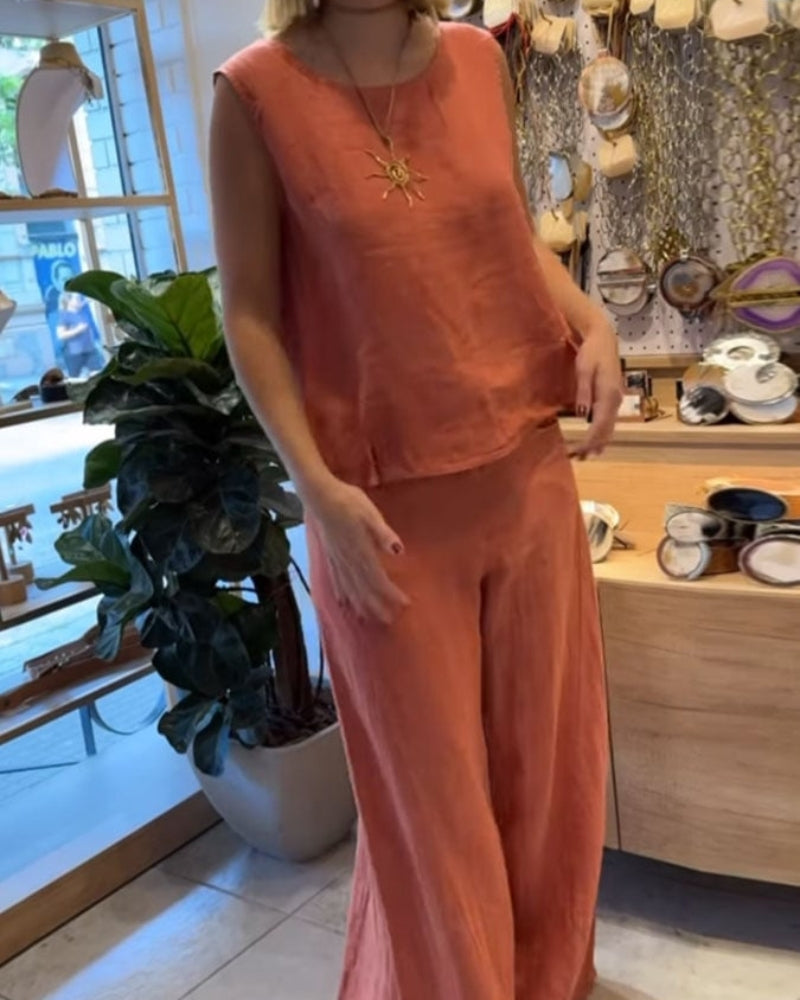 Ensemble deux pièces boho Eden de Danoir Paris, tissu kaki, style décontracté, image montrant le haut et le pantalon assorti.