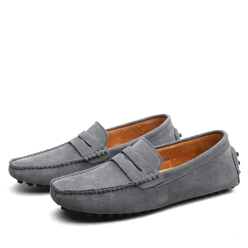 Mocassins classiques pour homme Danoir Paris en cuir marron, pointure 38, avec semelle en caoutchouc.