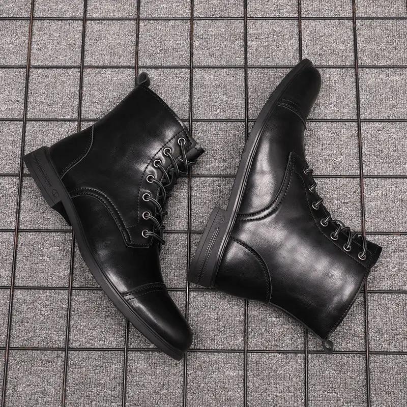 Bottines en similicuir marron châtaigne Morgan Danoir Paris, pointure 38, avec détail de la texture du cuir.
