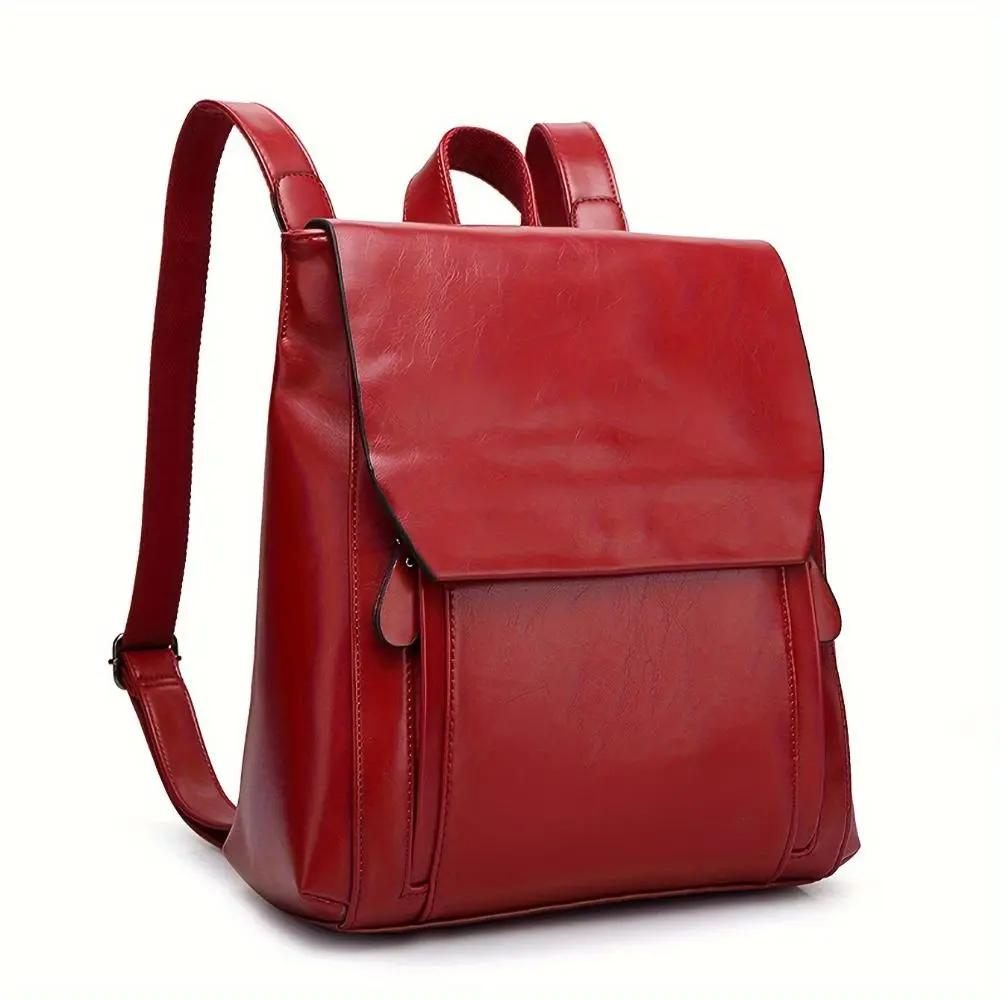 Sac à dos rétro-chic matelassé Elowen de Danoir Paris en cuir marron, avec design élégant et détails sophistiqués.