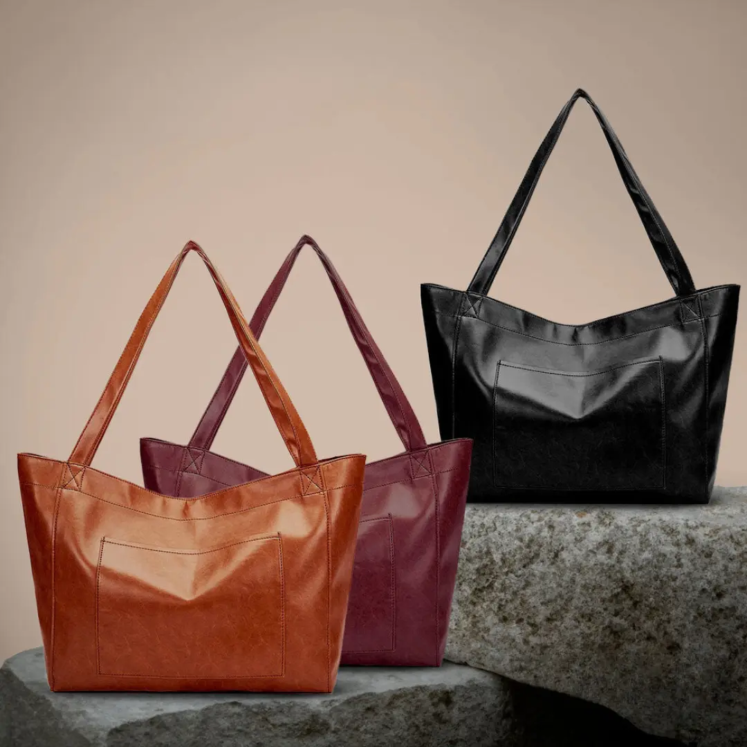 Sac à bandoulière rétro-chic Danoir Paris Seraphina en cuir marron avec détails élégants, vue de face.