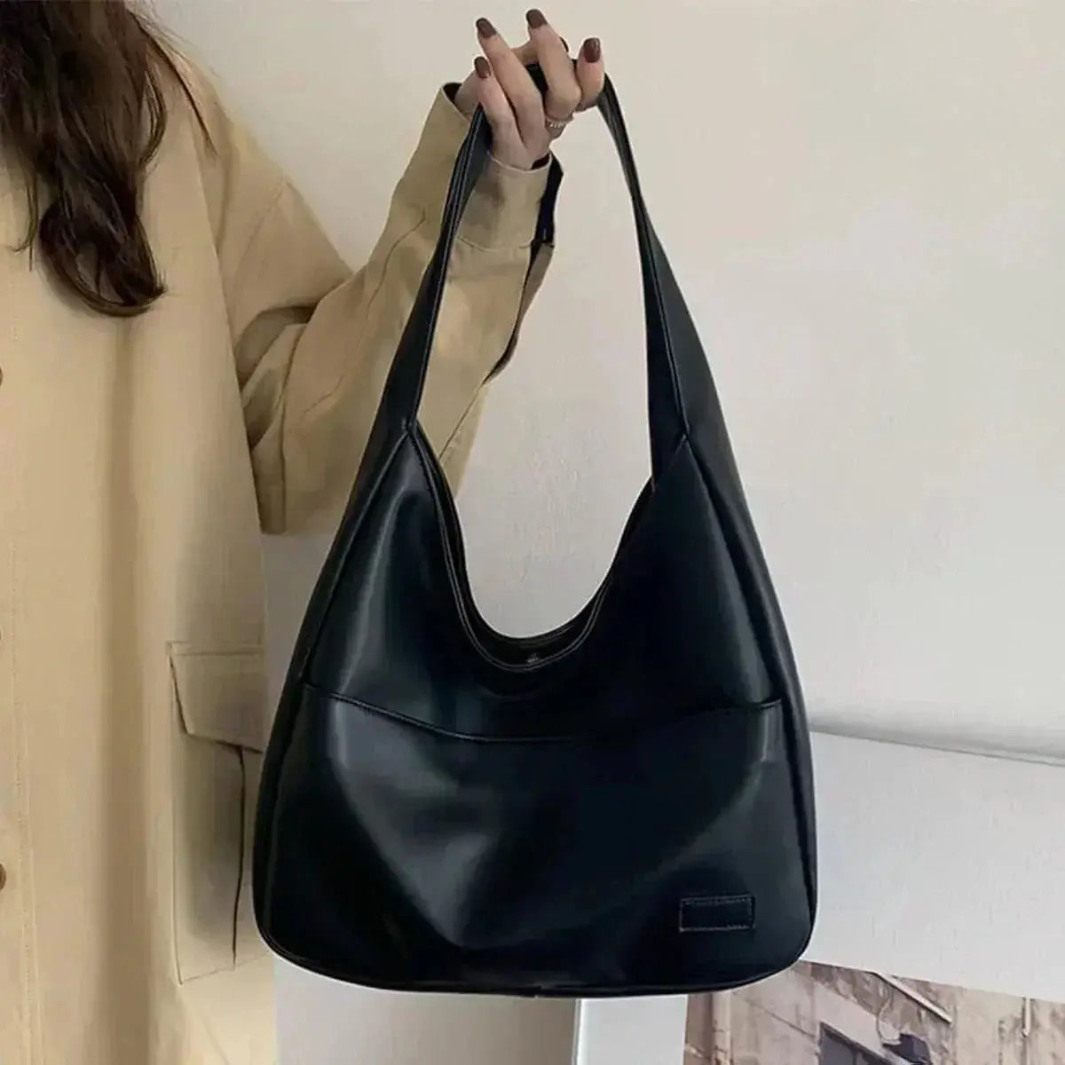 Chaussure Nina de Danoir Paris en noir, style simple et intemporel pour un look quotidien élégant.