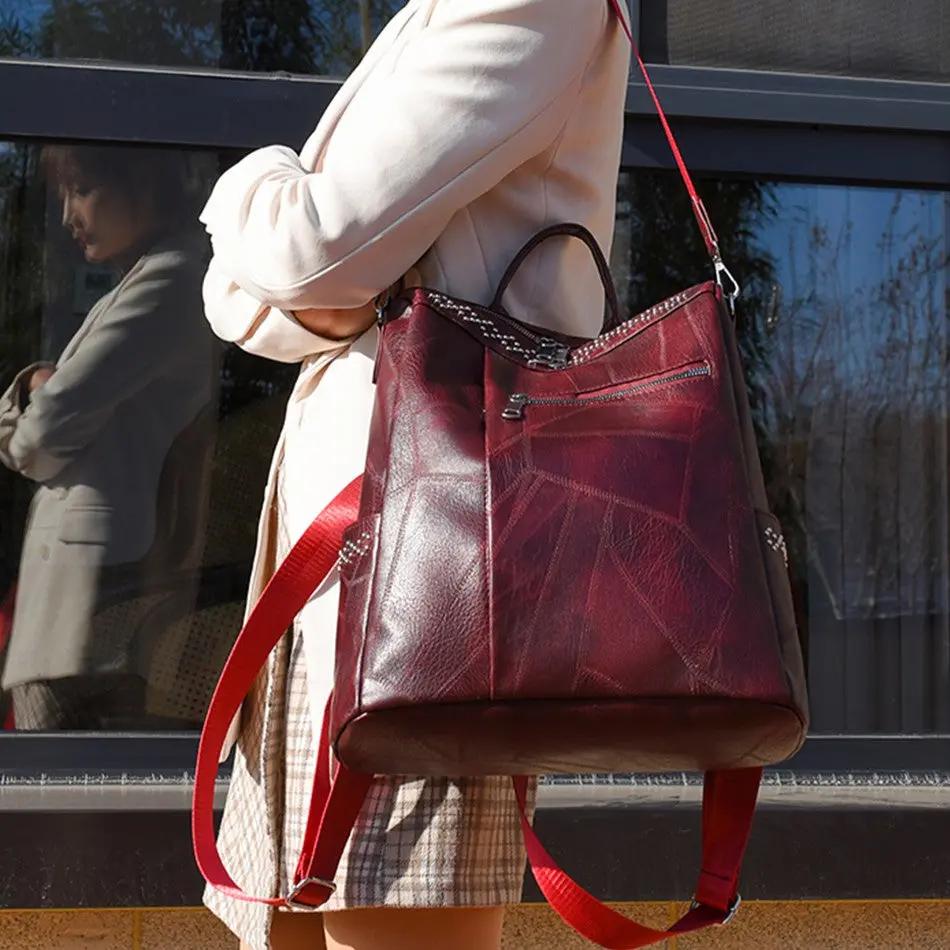 Sac à dos rétro-chic Pauline de Danoir Paris, en cuir noir avec détails élégants, vue de face.