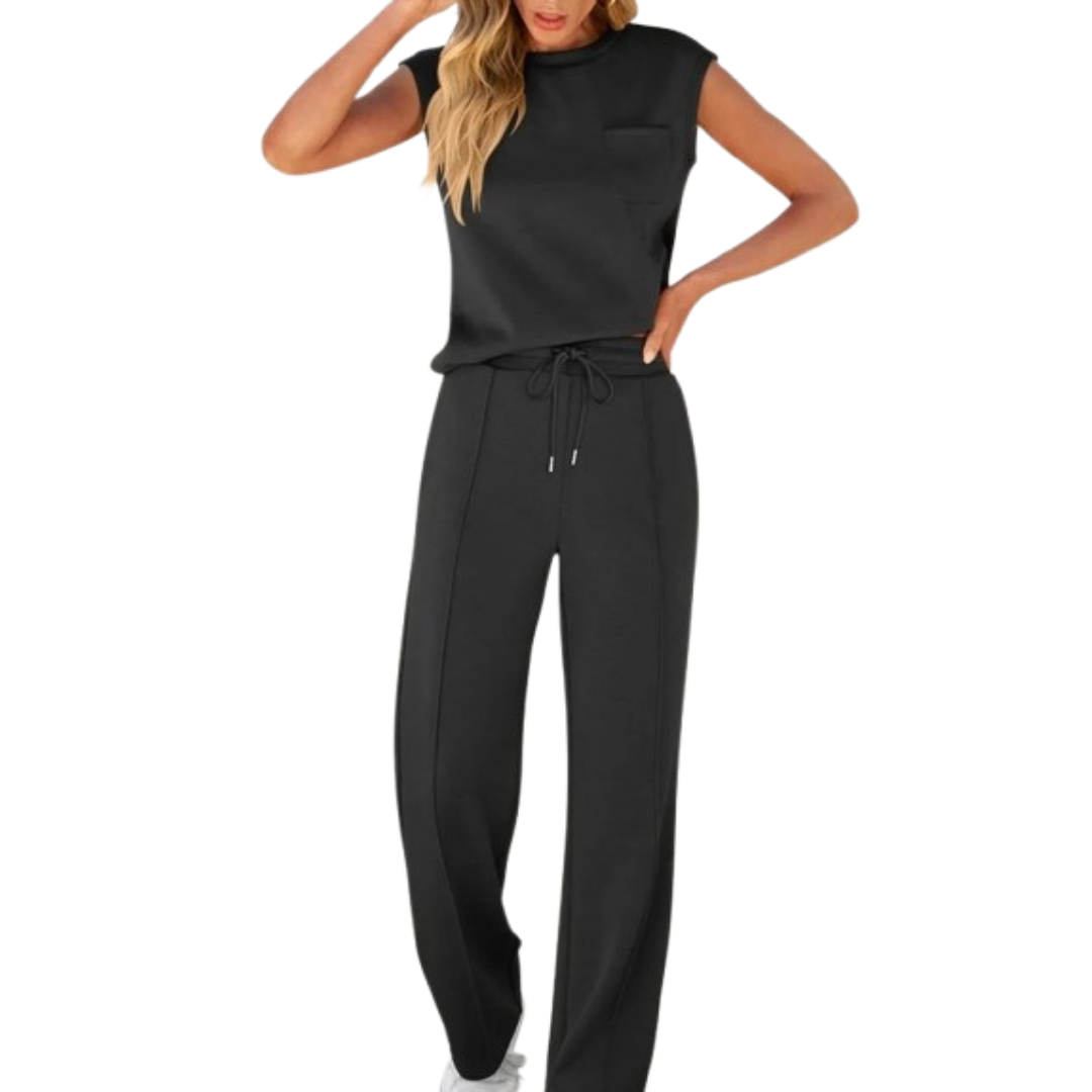 Ensemble décontracté d'été Elvara de Danoir Paris, vêtements légers et confortables pour femmes, tissu doux et style décontracté.