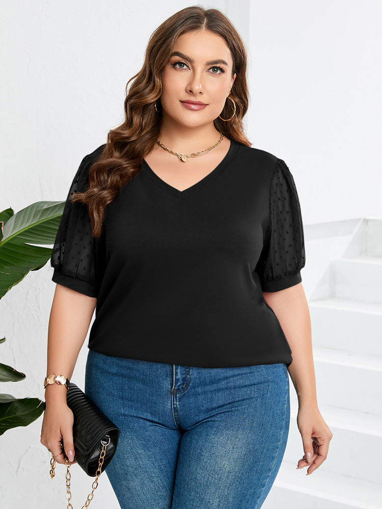 T-shirt blanc Danoir Paris Élise, haut décontracté en V avec motif palmier, style confortable et tendance.