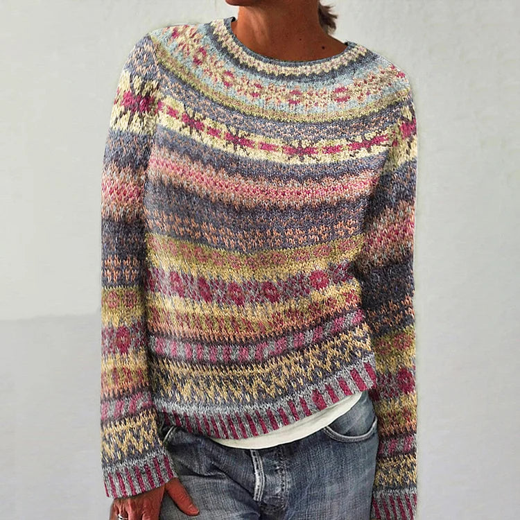 Pull vintage élégant Isabella de Danoir Paris, en rose, avec un style sophistiqué et des détails raffinés.
