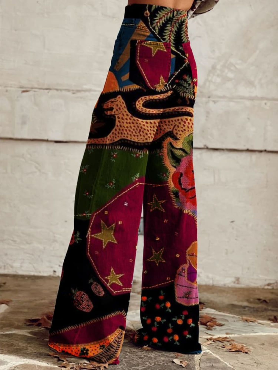 Pantaloni chic di Boemia Léna de Danoir Paris en rouge, taille S/M, tissu fluide et élégant pour un look sophistiqué.