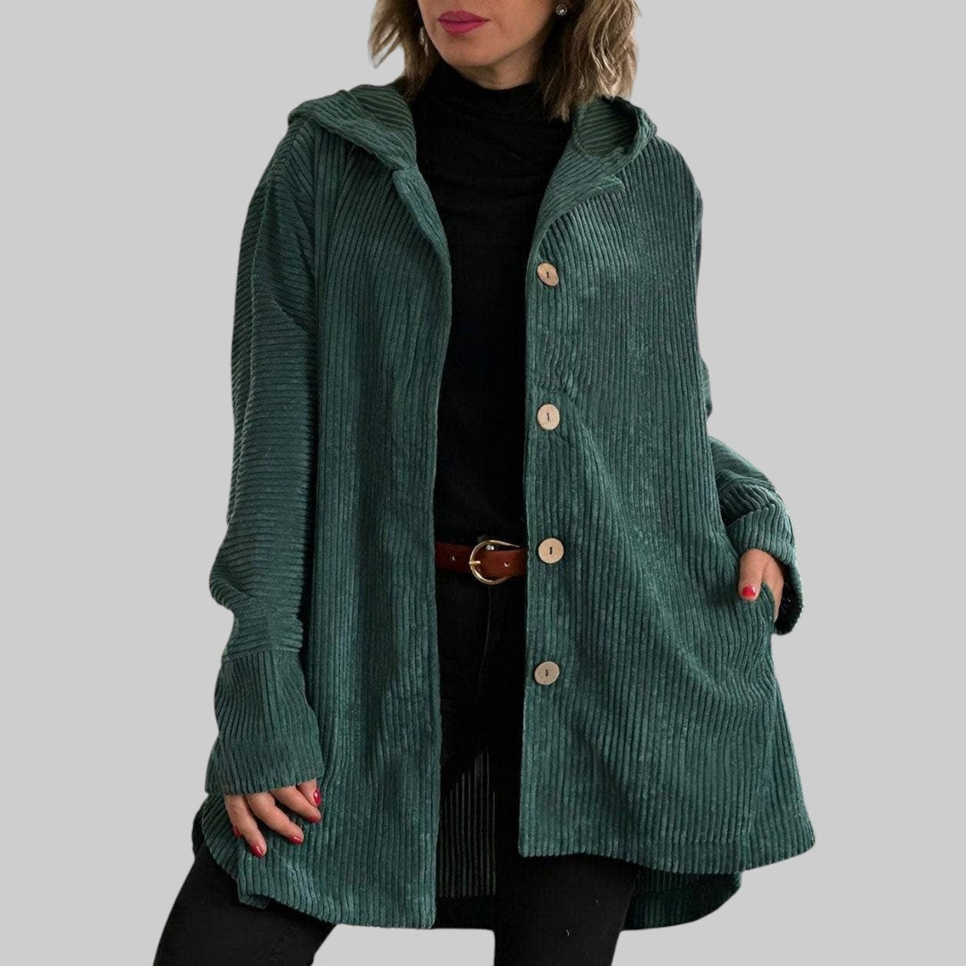 Veste matelassée Cordia™ rouge de Danoir Paris, style chaud et élégant, vue de face avec fermeture éclair visible.