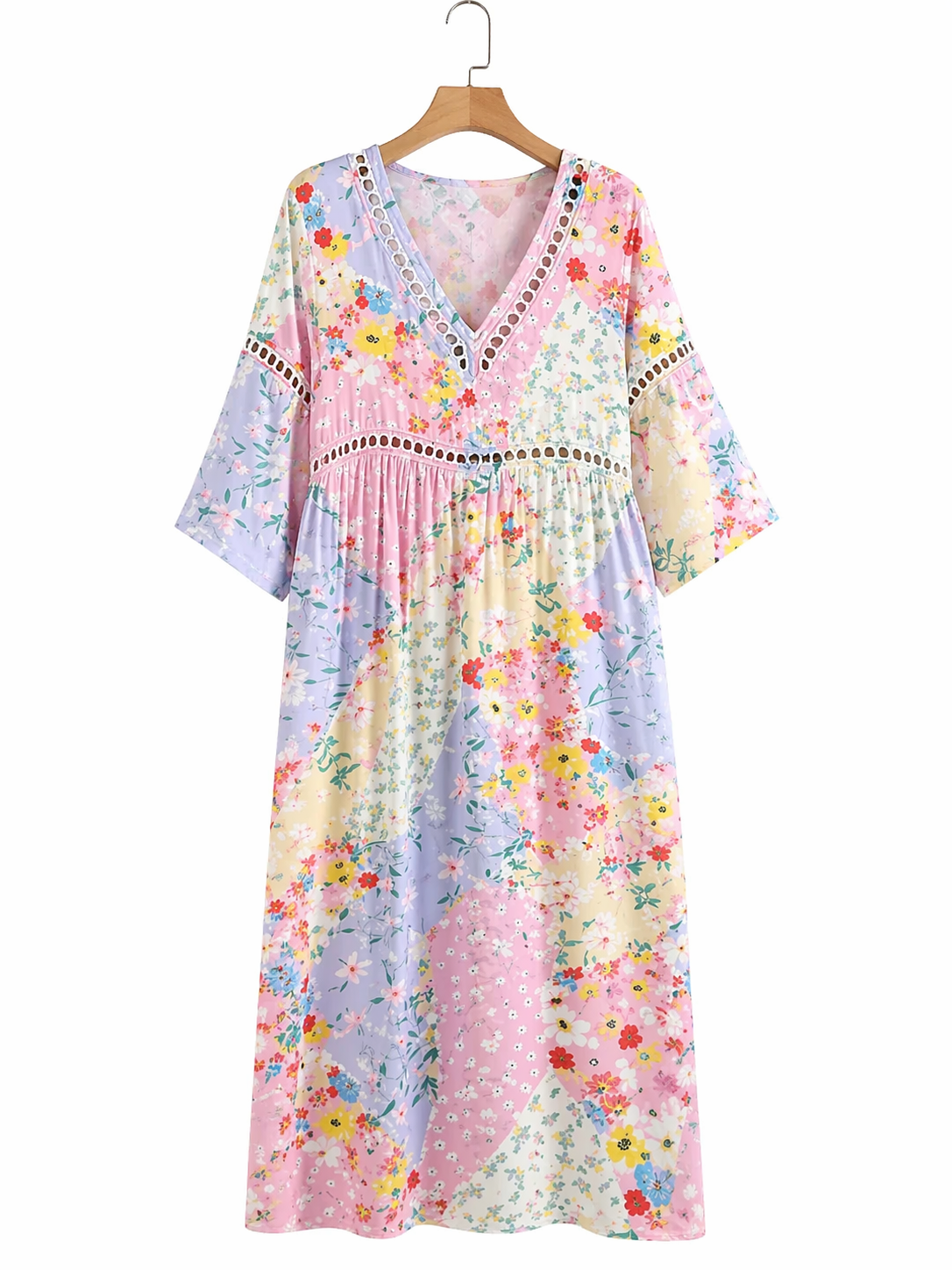 Robe à patchwork floral Clara Waverly™ de Danoir Paris, tissu léger, coupe élégante, motif fleuri coloré, parfaite pour l'été.