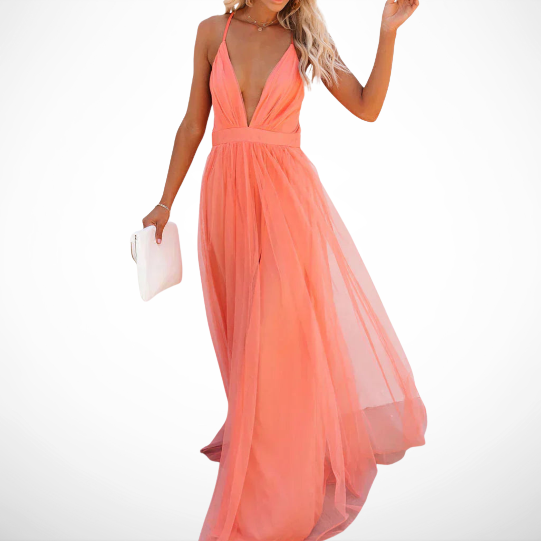 Robe maxi Danoir Paris Lumière en coloris corail avec style élégant et fluide, idéale pour une occasion spéciale.