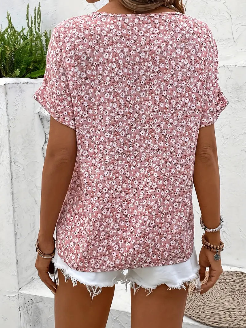Haut floral estival Jelena de Danoir Paris, élégant, en tissu léger avec motifs floraux pour femme.