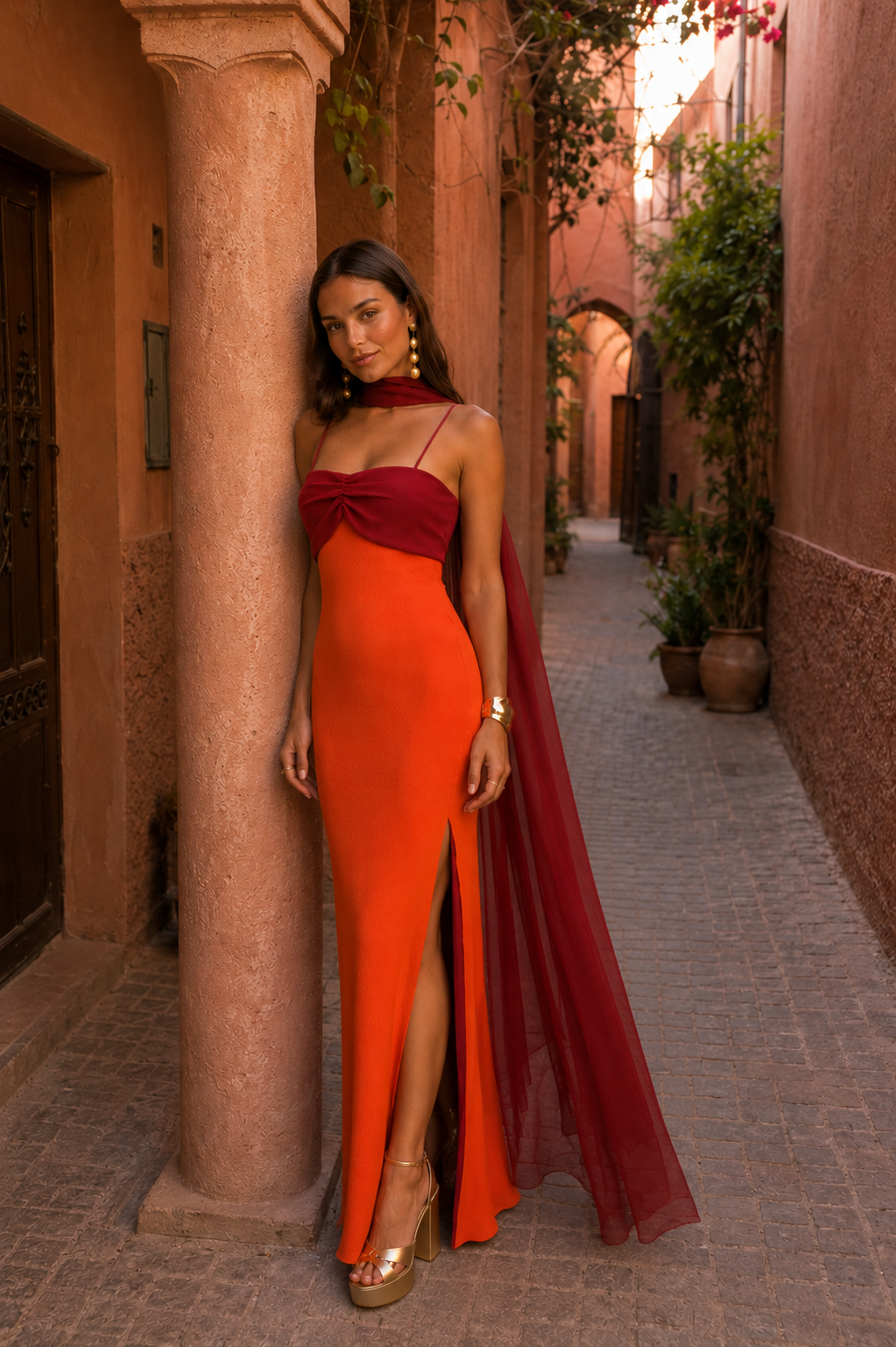 Robe Zahara en édition limitée de Danoir Paris, vêtement élégant avec détails raffinés, vue de face sur fond neutre.