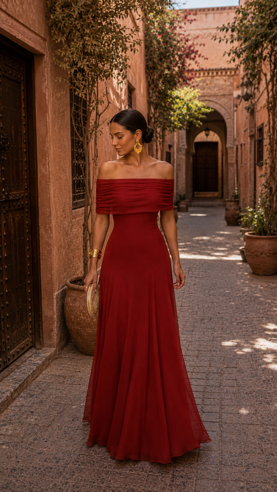 Robe Toledo Danoir Paris en terracotta avec détails élégants, vue de face sur fond neutre.