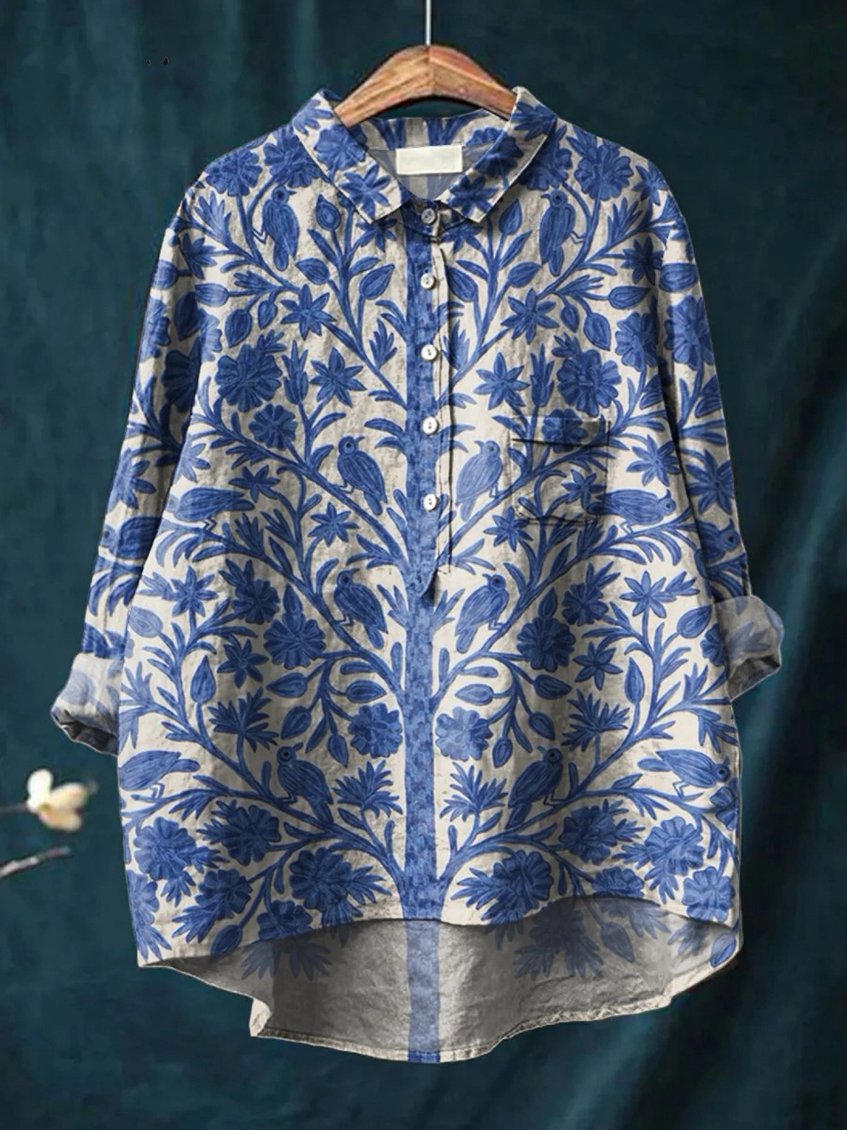 Chemise florale indienne vintage Natalie de Danoir Paris, motif coloré, style décontracté et élégant pour femmes.