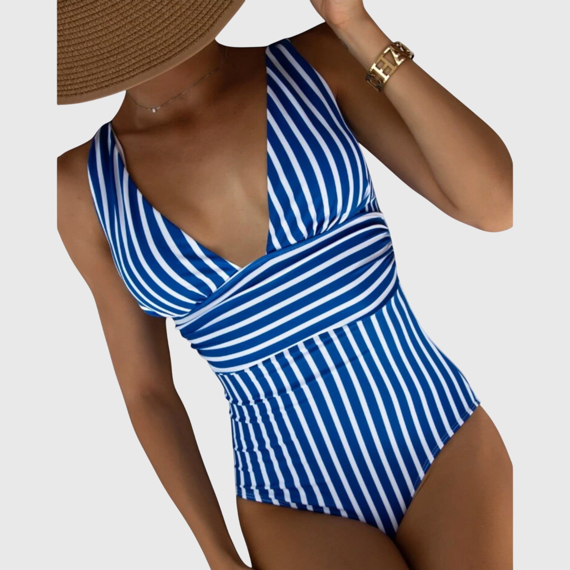 Maillot de bain turquoise Aurora de Danoir Paris porté par un mannequin, détail élégant et coupe moderne.