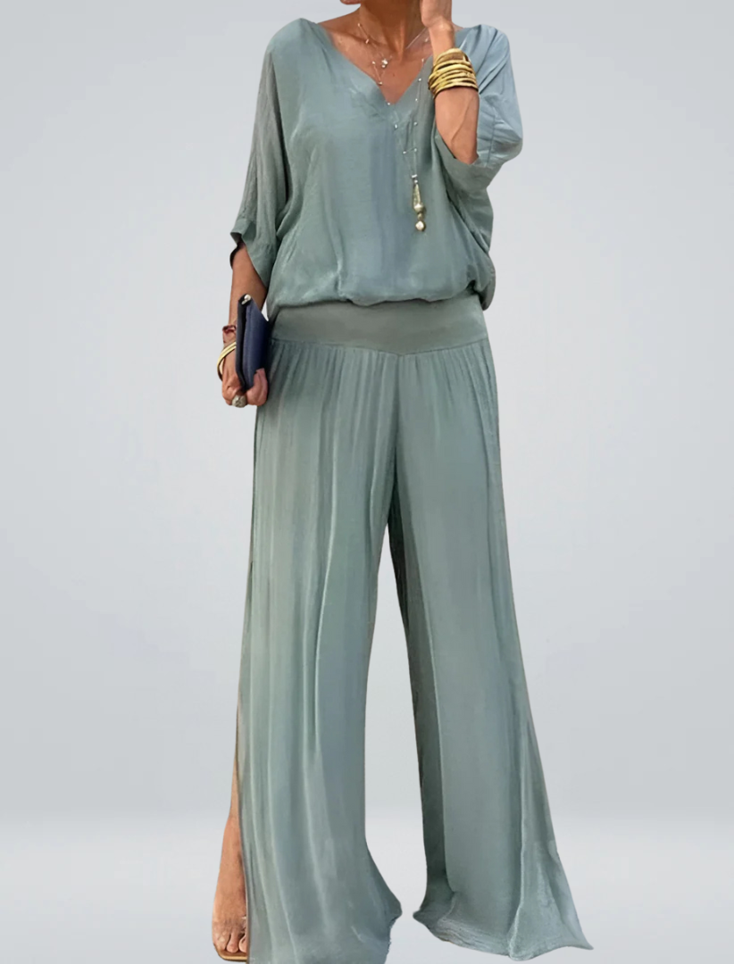 Ensemble décontracté élégante Claire de Danoir Paris en vert menthe, parfait pour un look chic et confortable.
