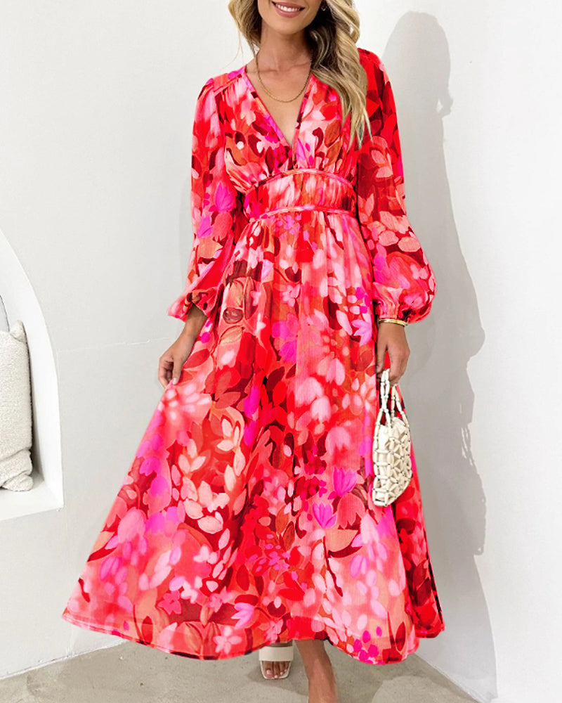 Robe bohème élégante Elvira de Danoir Paris, tissu vert, avec détails fluides et sophistiqués pour un style chic et décontracté.
