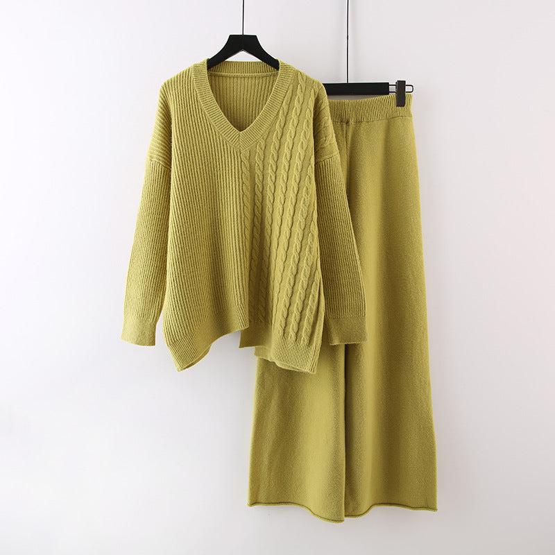 Ensemble tricoté chic Bérénice de Danoir Paris, vêtement vert taille unique, vue de l'avant.