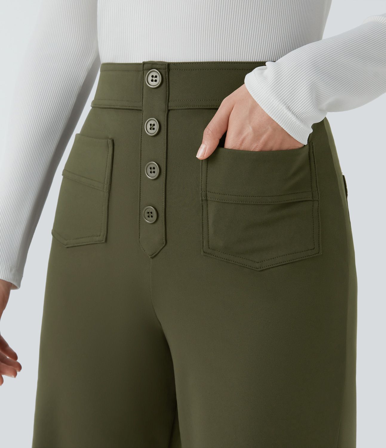 Pantalons élastiques confortables Jade de Danoir Paris en vert, taille XS, tissu doux et flexible pour un port agréable.