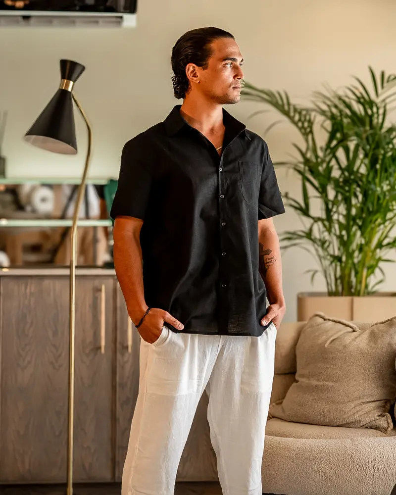 Chemise en lin Old Money Cape Town à manches courtes, beige, style décontracté et léger pour l'été.