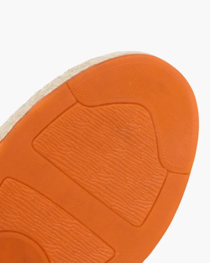 Espadrilles Soho de la marque Old Money en noir, taille 38, avec semelle en corde et design élégant pour un style décontracté.