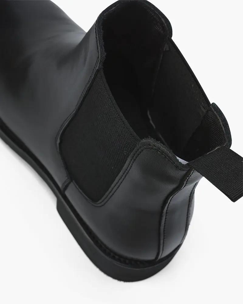 Bottines Chelsea en cuir noir de la marque Old Money, taille EU 38, style classique et élégant pour femmes.