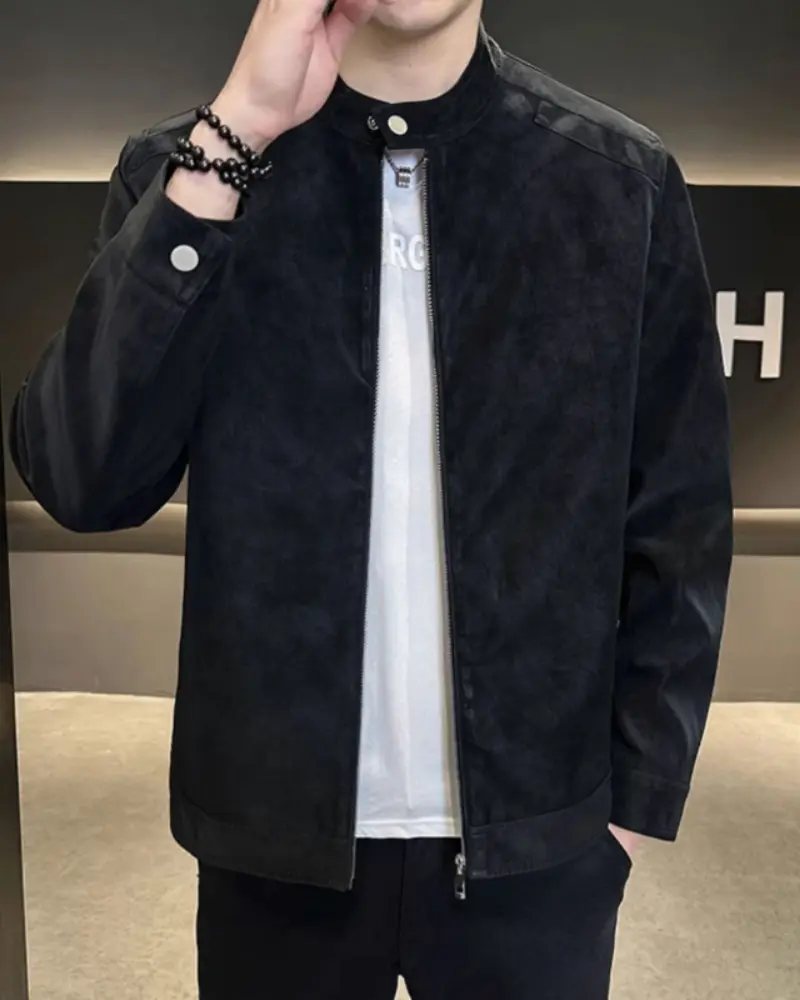 Veste en cuir en daim noir Old Money Estate, coupe élégante avec détails en cuir et finition sophistiquée.