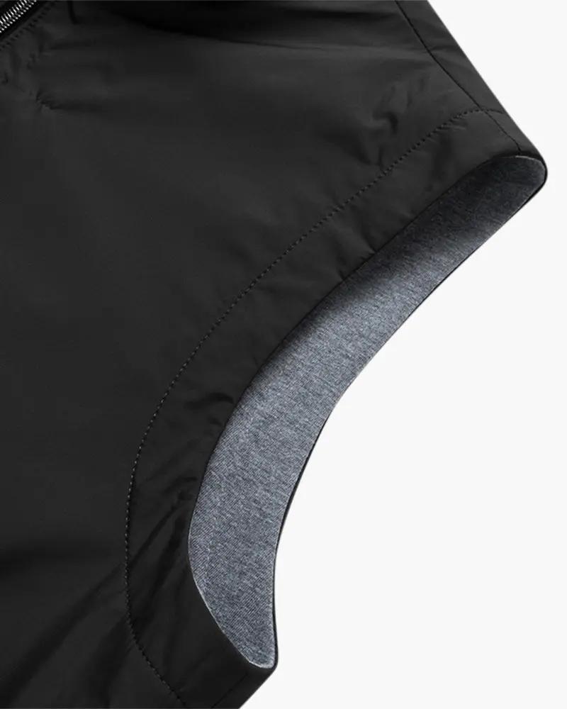 Gilet en polaire à coupe slim de la marque Old Money, noir, léger et ajusté, idéal pour une couche supplémentaire de chaleur.