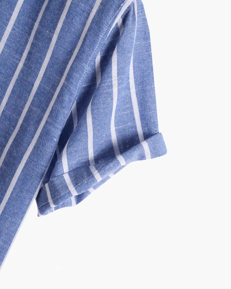 Polo marin Old Money Bari Sailor en bleu, col classique et manches courtes, tissu léger pour un style décontracté et élégant.
