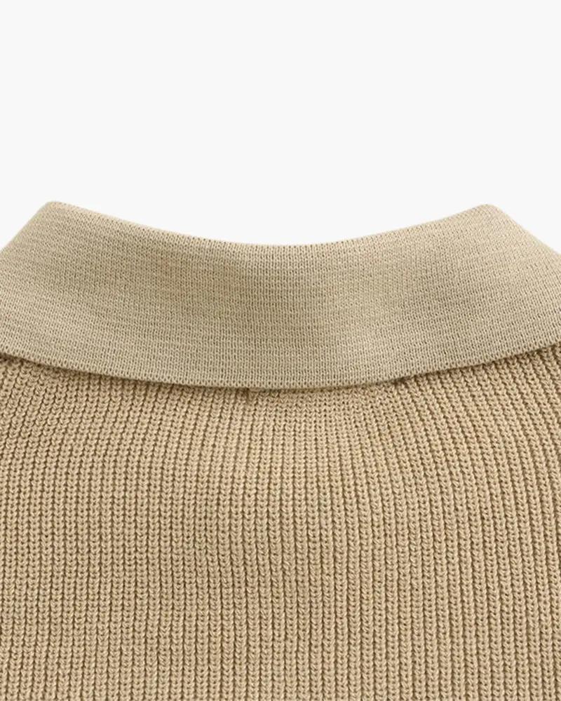Pull à demi-zip en gris foncé de la marque Old Money, style décontracté et confortable pour homme.