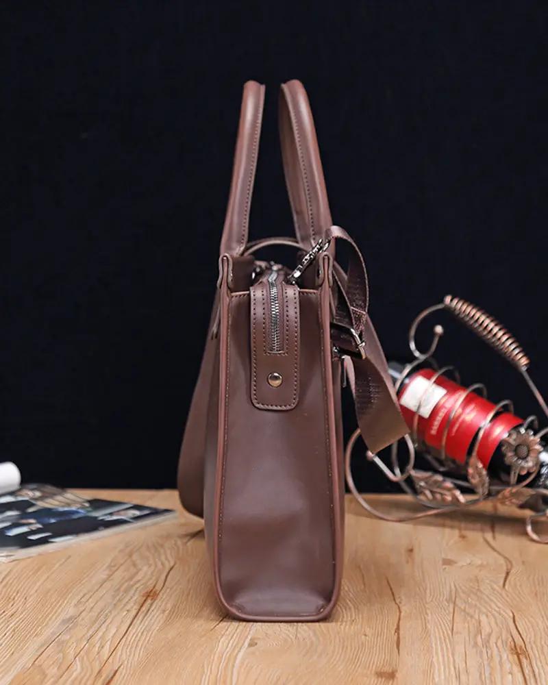 Sac à affaires élégant Old Money pour hommes, en cuir noir avec poignées et fermeture robuste, idéal pour le bureau.