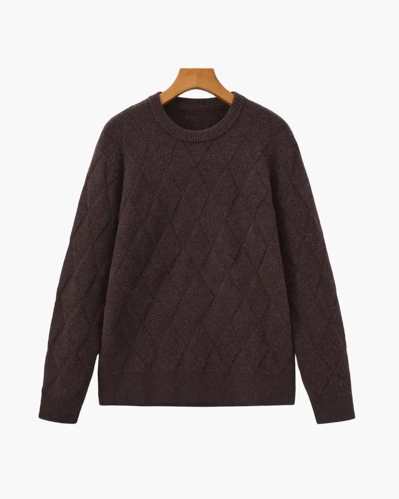 Pull en maille diamantée Old Money ivoire, col rond, doux et confortable, visible en gros plan sur l'image.