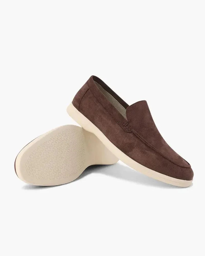 Mocassins en daim Old Money de couleur moka pour homme, taille 39 EU, style classique et élégant.