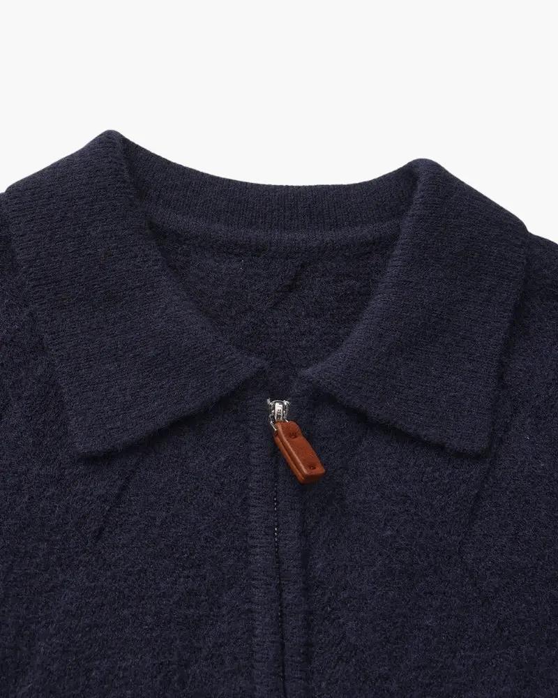 Cardigan en maille Heritage Diamond Zip de Old Money, couleur mocha, taille XS, avec fermeture éclair et motif en diamant.