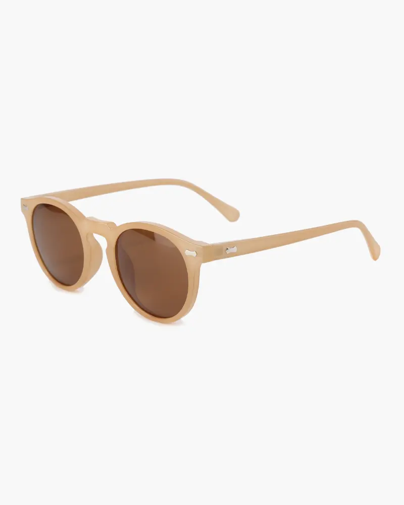Lunettes de soleil Old Money polarisées avec monture transparente, style élégant et moderne pour un look sophistiqué.